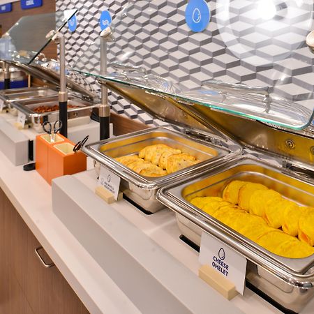 查纽特智选假日套房酒店 Chanute 外观 照片